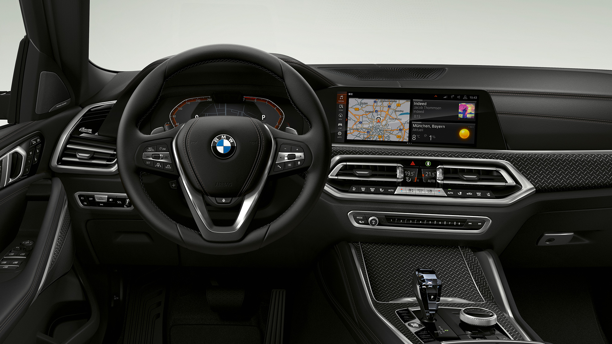 BMW X6 s BMW xLine, kokpit. BMW X6 s BMW xLine, detail na kokpit.