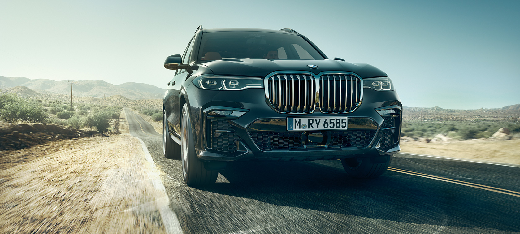 BMW X7, přední pohled Přední pohled na BMW X7