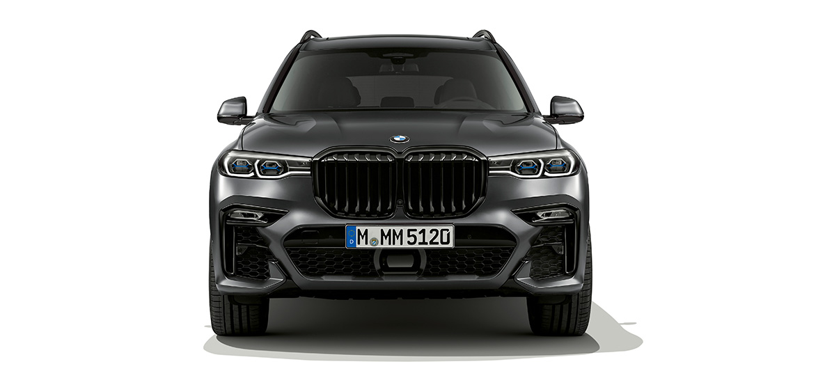 BMW Dark Shadow Edition pohled zepředu BMW X7 G07 Dark Shadow Edition pohled zepředu