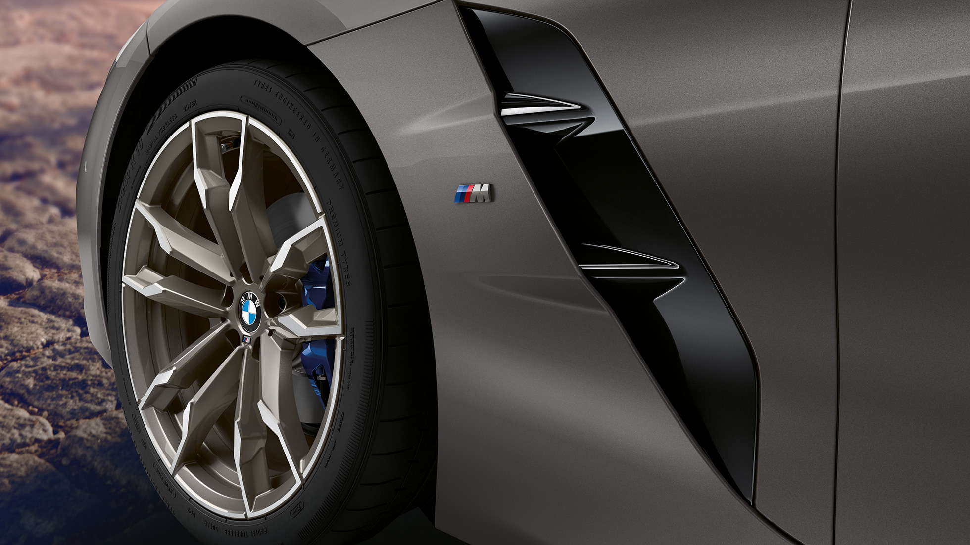 Přední kolo BMW Z4 Roadster Přední kolo šedého BMW Z4 Roadster