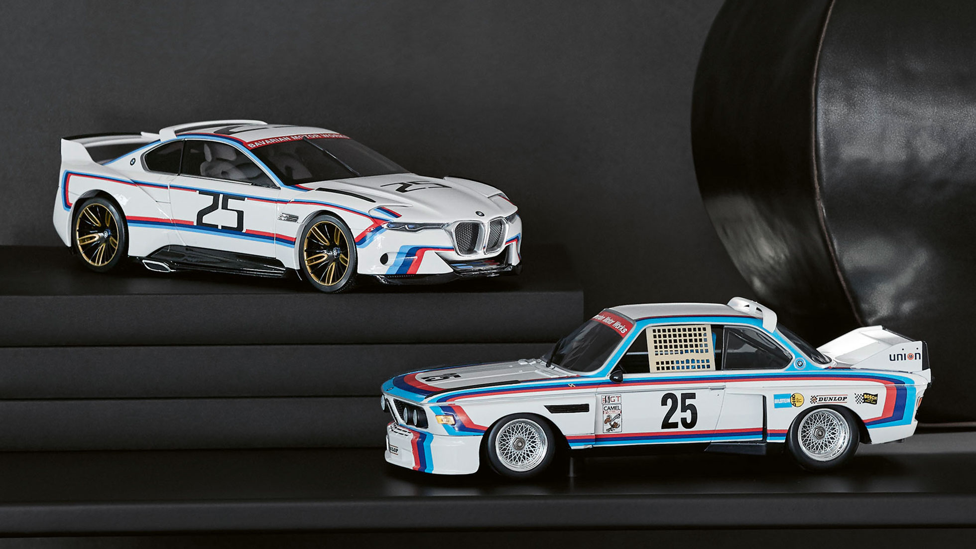 BMW Modely. Na obrázku jsou BMW Miniatury.