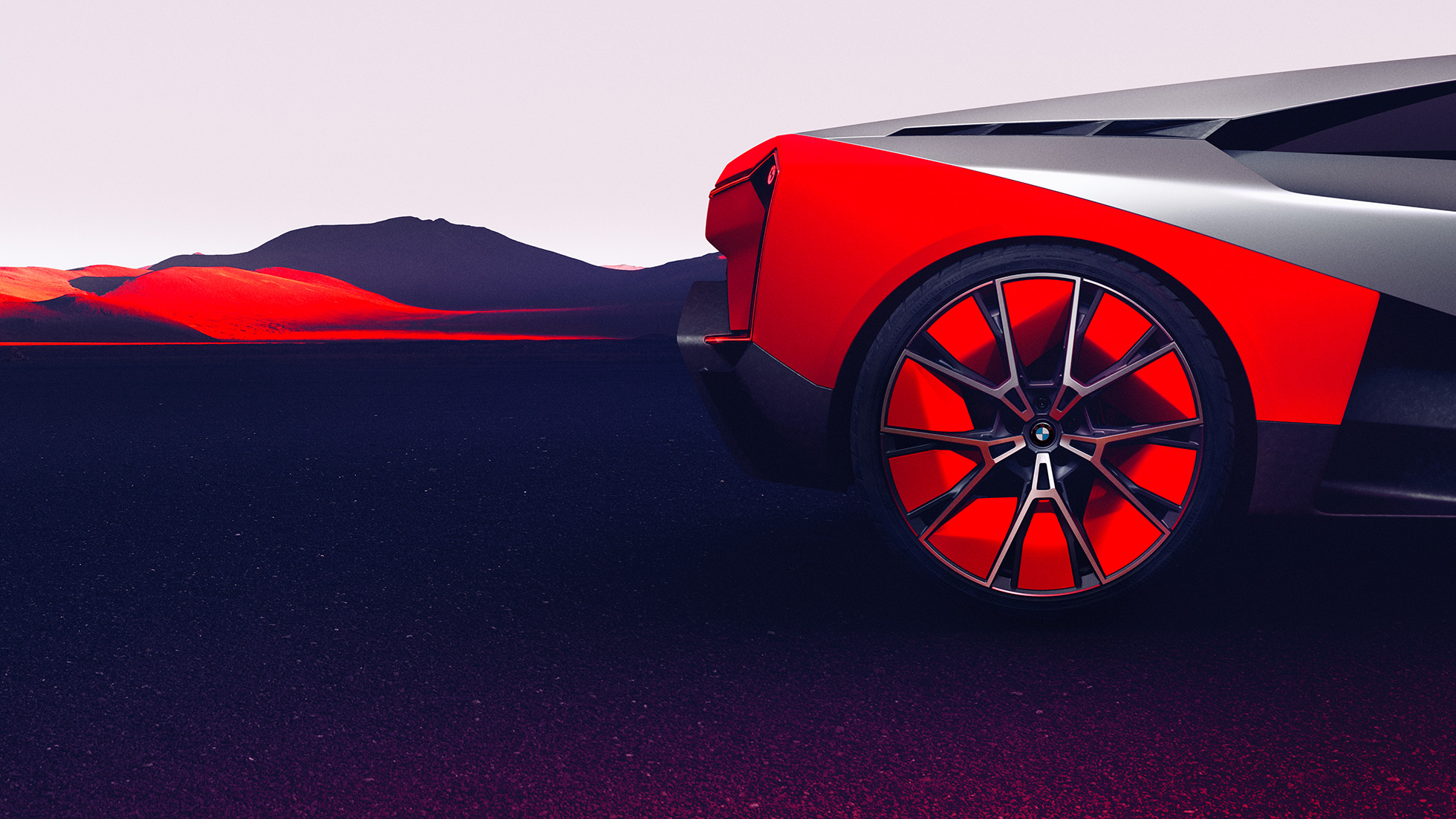 BMW Vision M NEXT, pohled z boku BMW Vision M NEXT, pohled z boku, stojící, kola