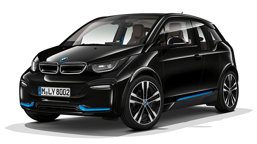 BMW i3s studiová fotografie BMW i3s studiová fotografie ze tříčtvrtečního pohledu zepředu