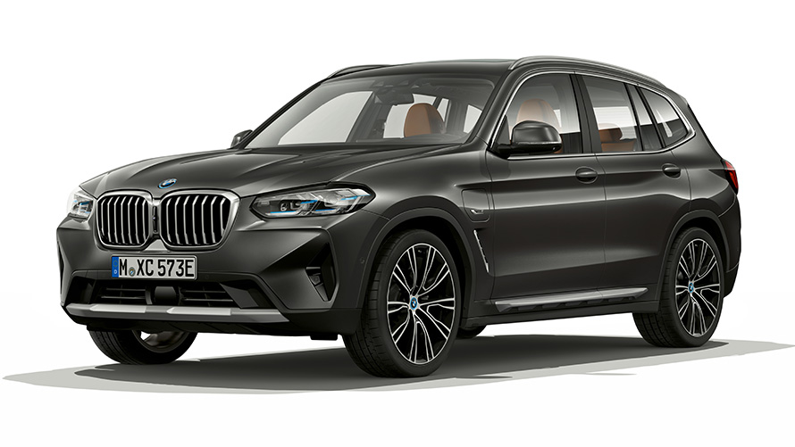 BMW X3 xDrive30e G01 PHEV 3/4 statický záběr zepředu