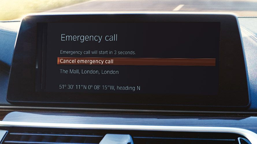 Tísňové volání E-Call Tísňové volání E-Call zobrazené na displeji BMW