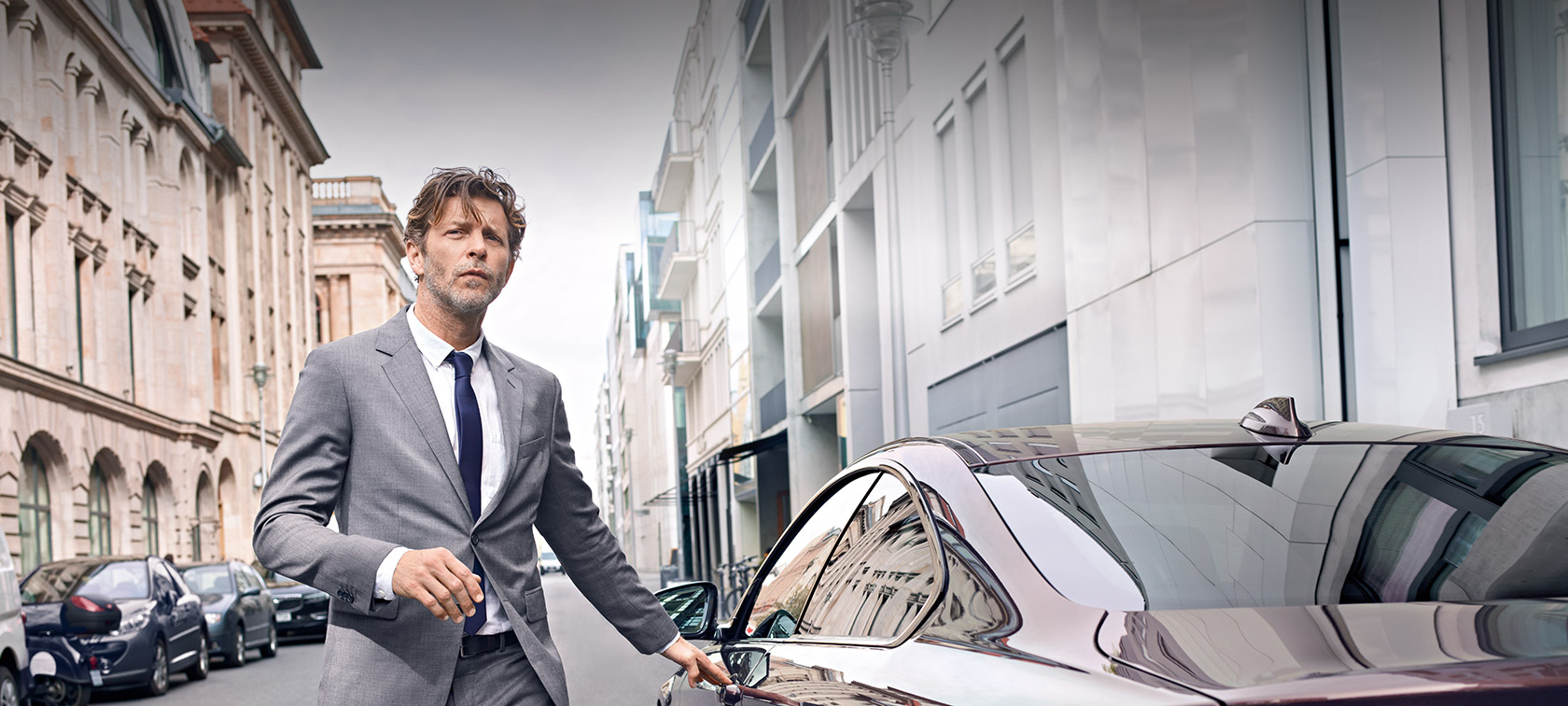 BMW Corporate Aftersales BMW Corporate Aftersales: Muž nastupuje do svého BMW