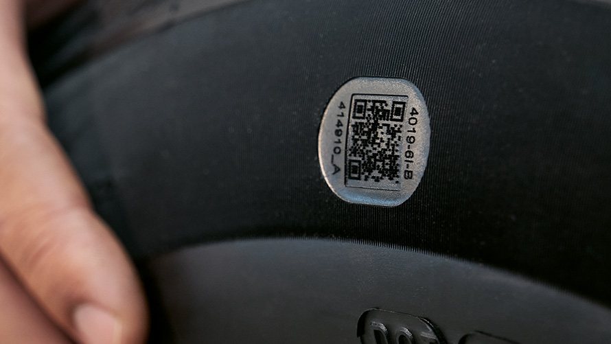 BMW Pneumatiky, pneumatika s QR kódem BMW Pneumatiky, pneumatika s QR kódem