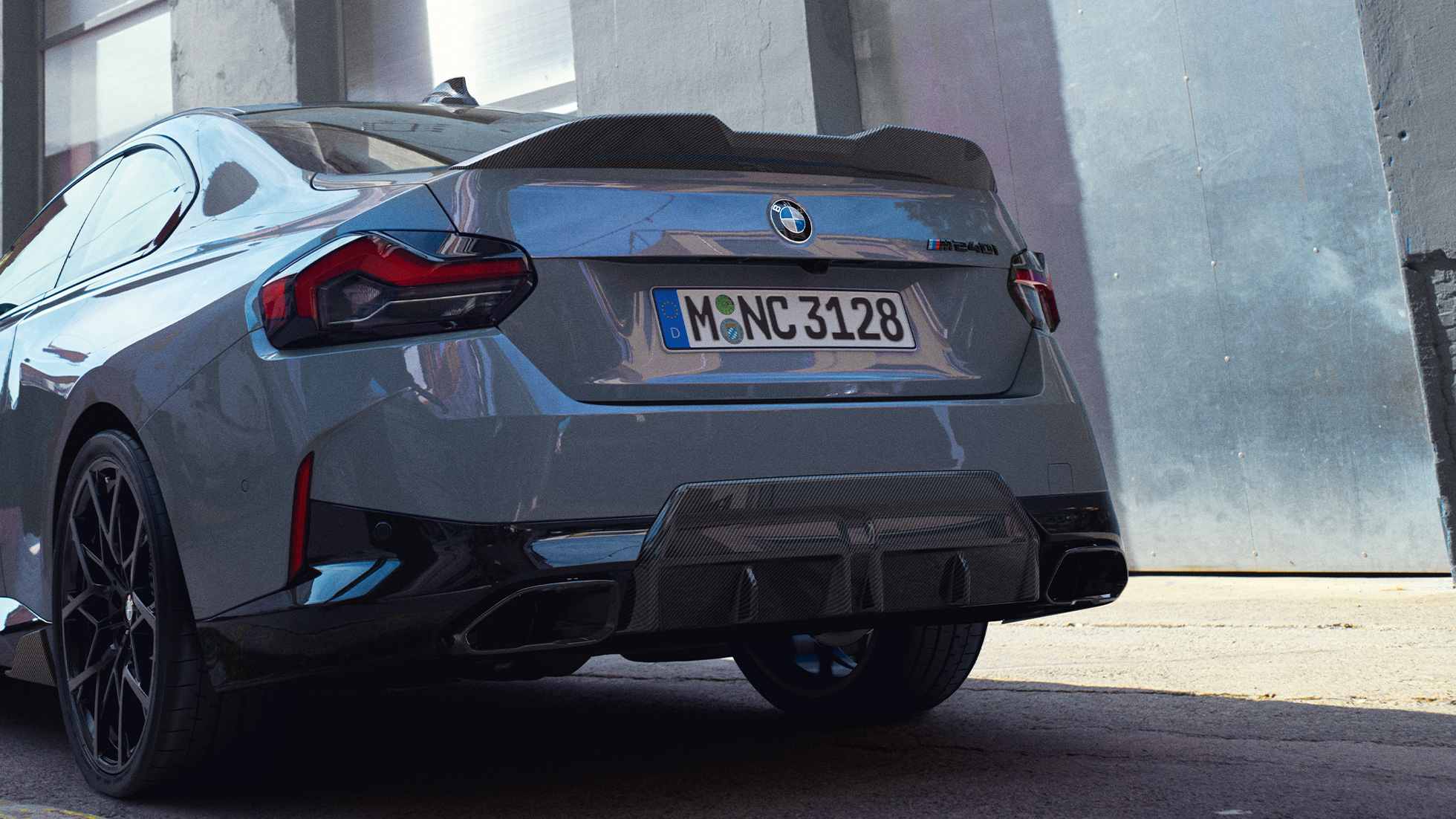 M PERFORMANCE KARBONOVÝ ZADNÍ DIFUZOR. Díly BMW M Performance Parts BMW řady 2 Coupé G42 detail zezadu