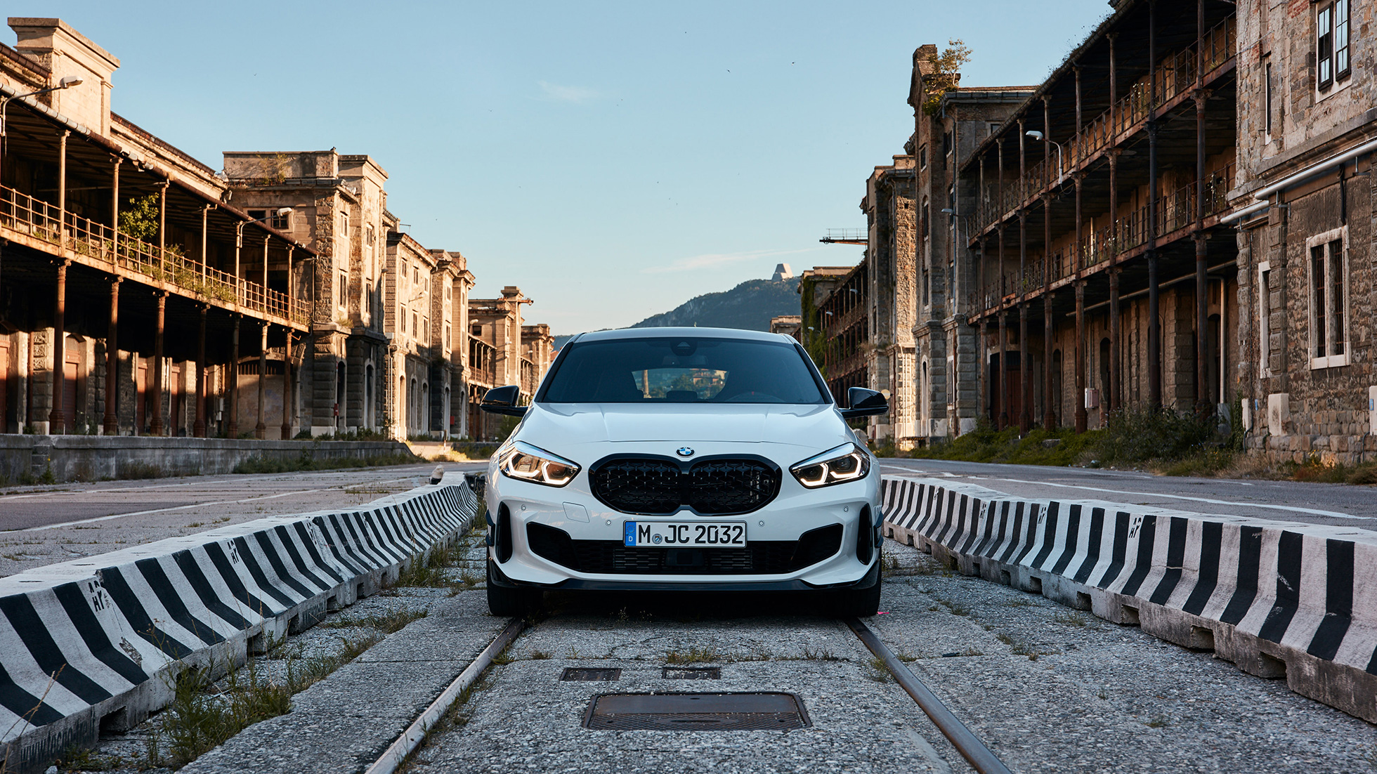 BMW M135i xDrive M Performance Design 07 BMW řady 1 BMW M135i xDrive M Performance Design 07