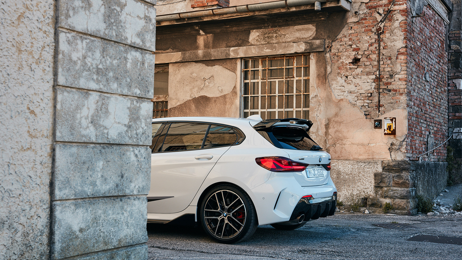 BMW M135i xDrive M Performance Design 08 BMW řady 1 BMW M135i xDrive M Performance Design 08