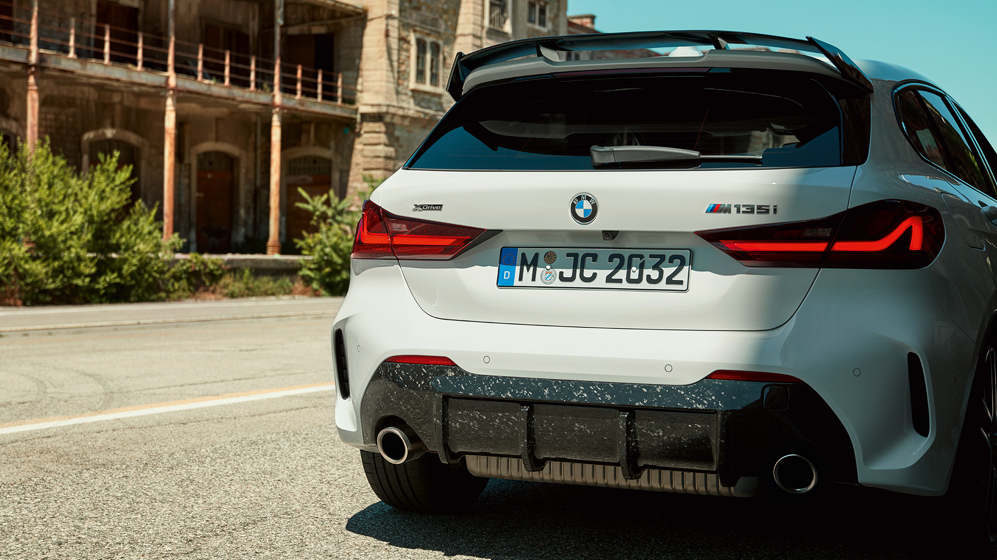 BMW řady 1 BMW M135i xDrive F40 M Performance BMW řady 1 BMW M135i xDrive F40 M Performance pohled zezadu