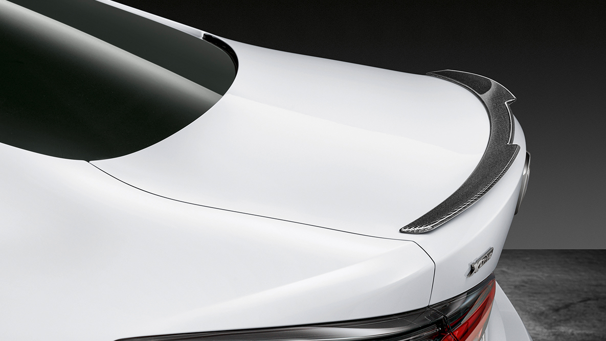M Performance zadní karbonový spoiler BMW řady 4 Sedan G22 M Performance zadní karbonový spoiler BMW řady 4 Coupé G22 detailní pohled