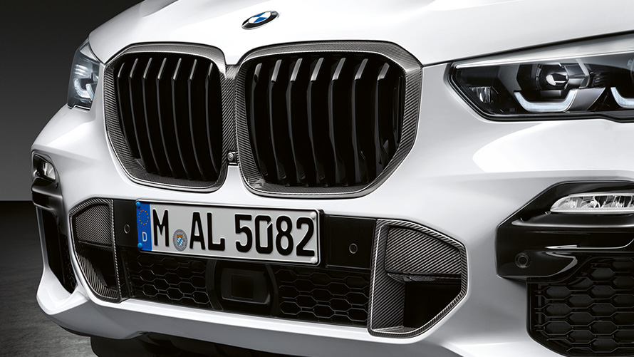 M Performance Karbonová maska ve tvaru ledvinek BMW M Performance Parts M Performance Karbonová maska ve tvaru ledvinek