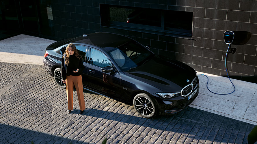 NOVÁ ŘADA 3 – BMW Charging NOVÁ ŘADA 3 – BMW Charging