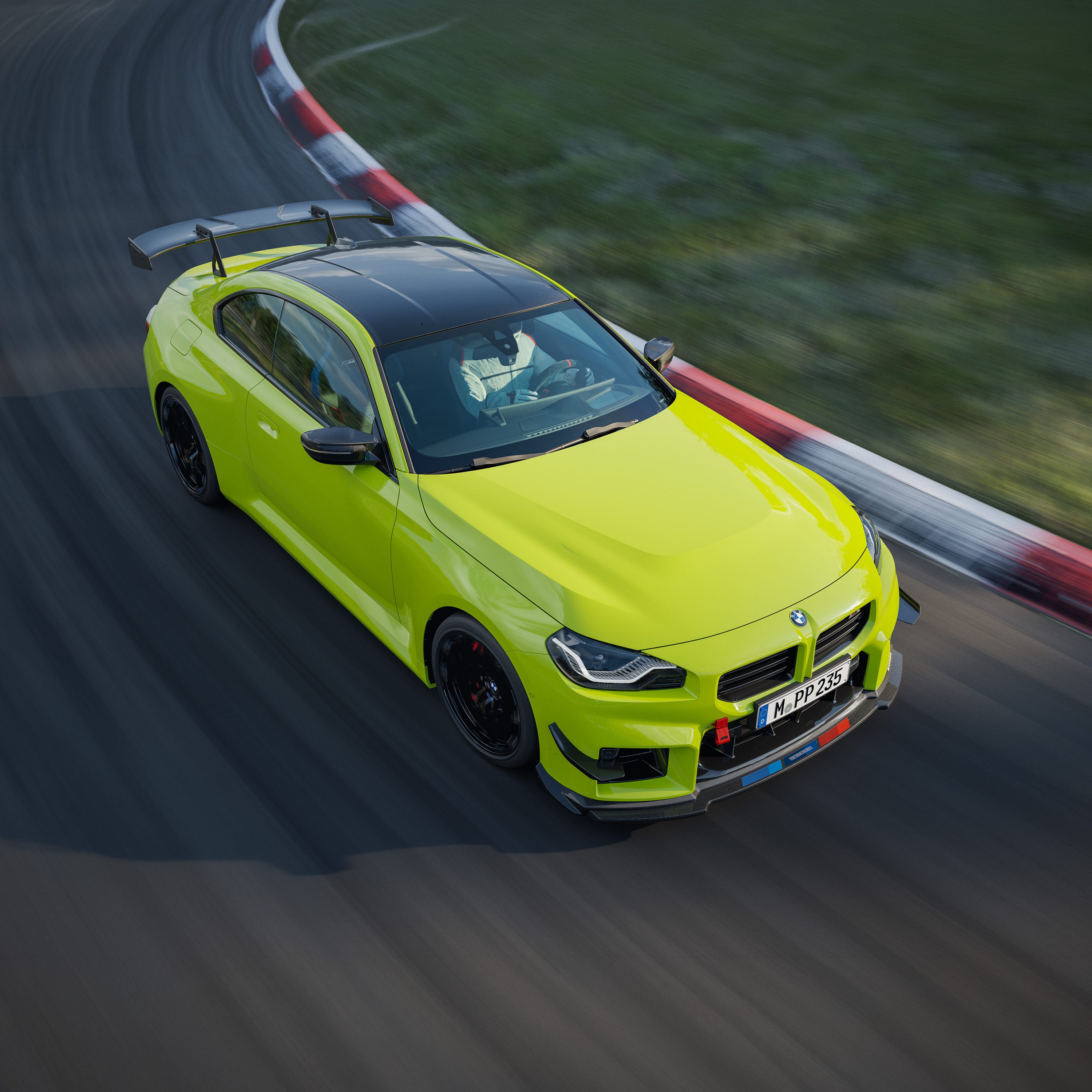 BMW M2 se sadou BMW M Performance Track Kit