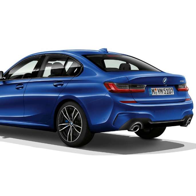 BMW řady 3 Sedan, zadní část Modelu M Sport Zadní tříčtvrteční pohled na BMW řady 3 Sedan v provedení Model M Sport.