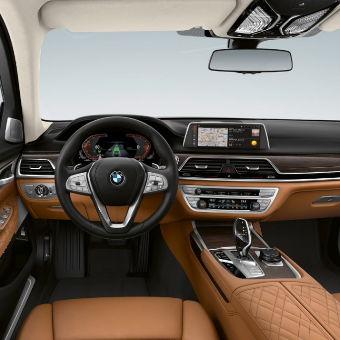 BMW řady 7 Sedan s paketem Exterior Design Pure Excellence, interiér Interiér BMW řady 7 Sedan s paketem Exterior Design Pure Excellence
